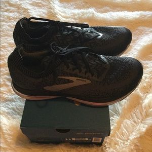 Brooks Bedlam Running Shoes